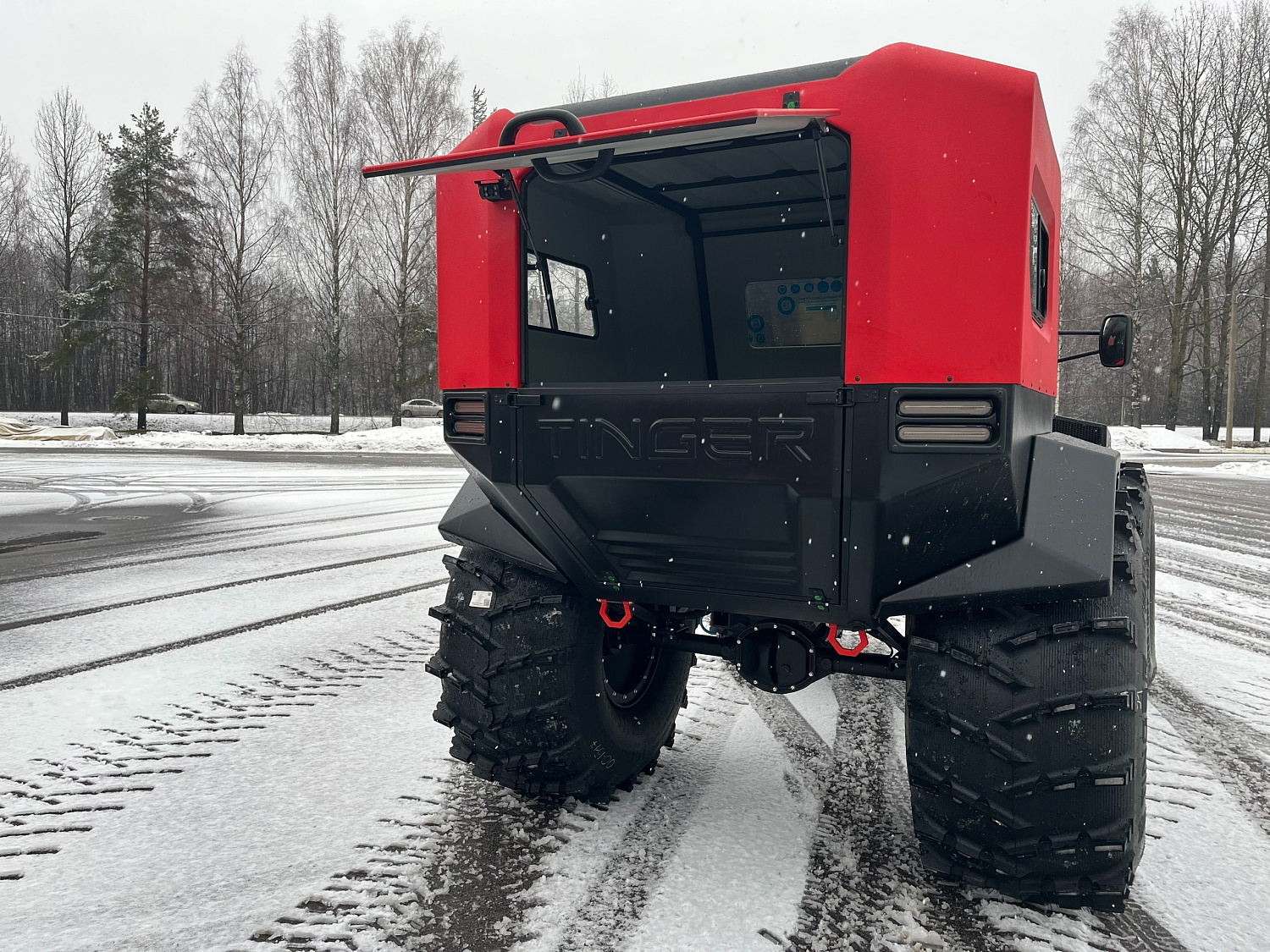 TINGER в Тихвин Моторс