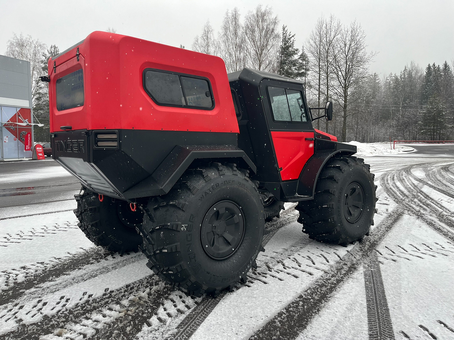 TINGER в Тихвин Моторс