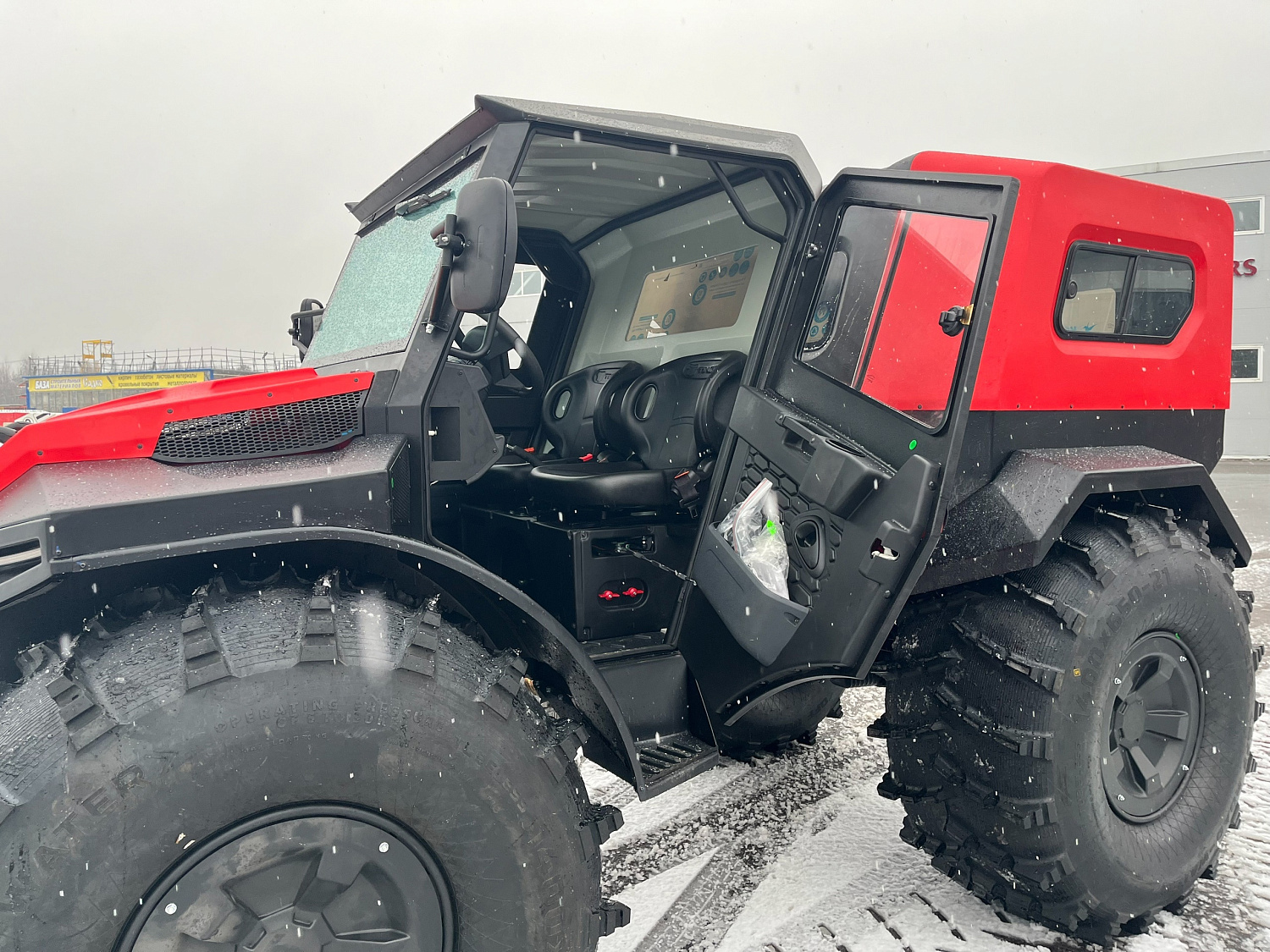 TINGER в Тихвин Моторс