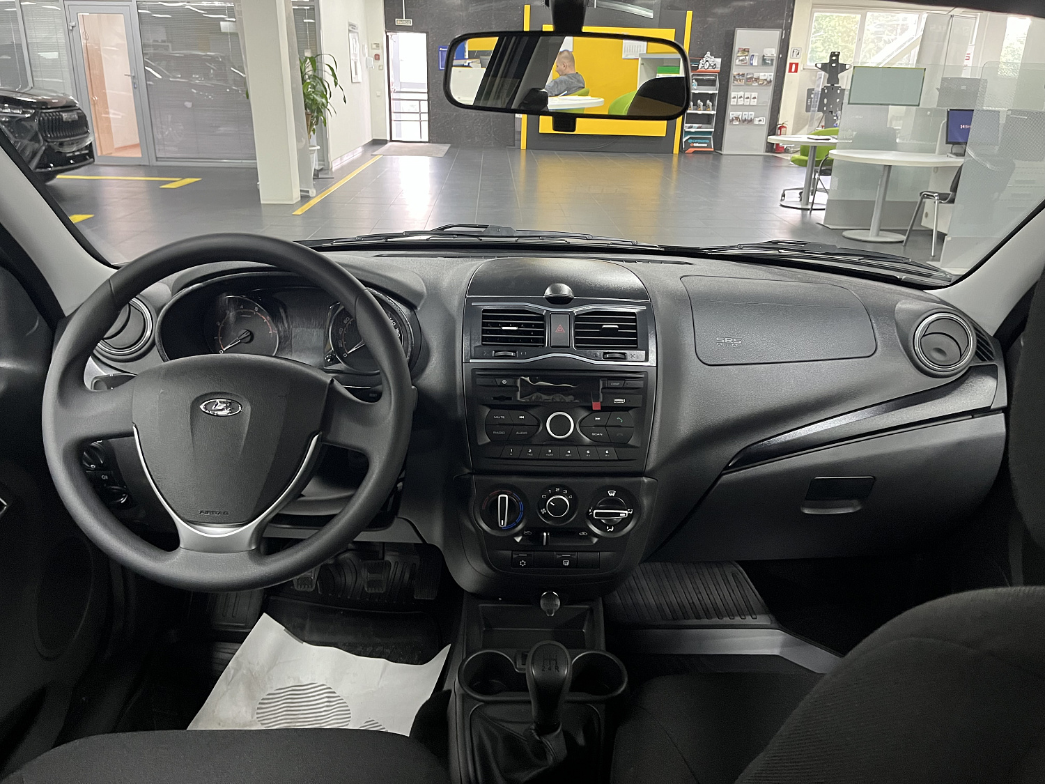 LADA Granta седан 1,6 МТ 2026 в Тихвин Моторс
